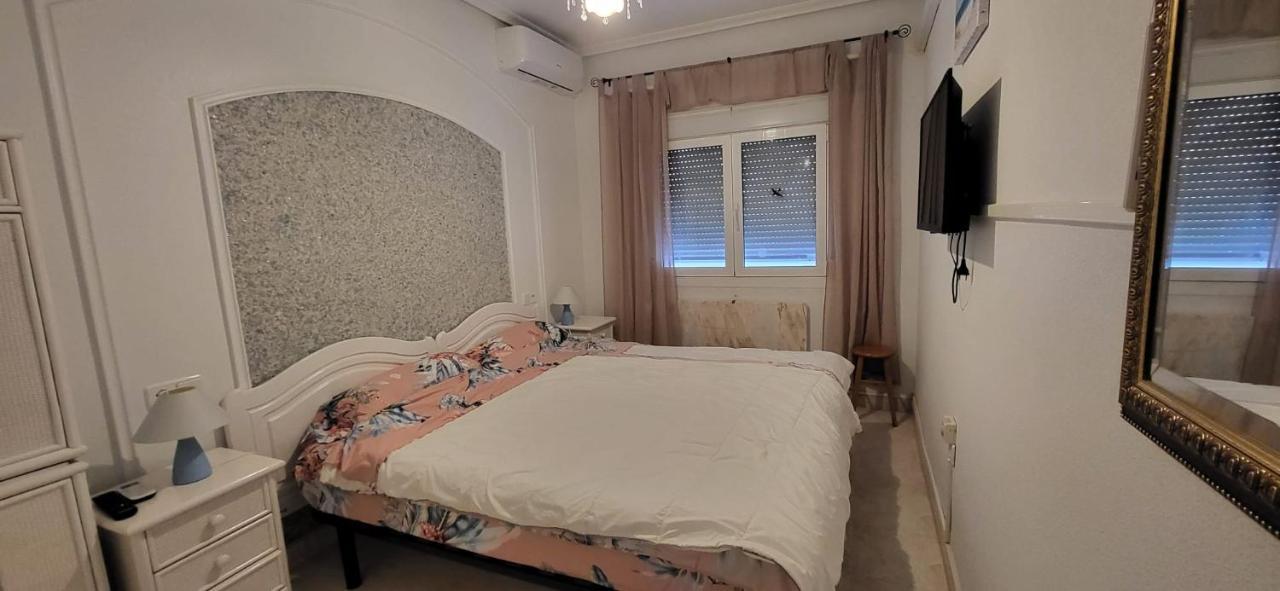 Maison Climatisee Avec Solarium, Wifi Et Piscine Dehesa de Campoamor  Экстерьер фото